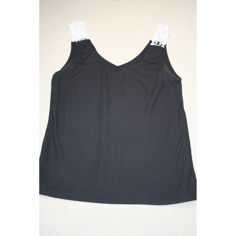 Waffle Knit V-Neck Tank Top Black White Lace Straps Sleeveless Cami Small